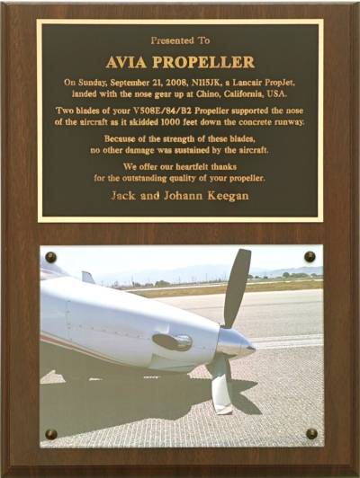 01_Basis/Bilder-Avia/84_plaque.jpg