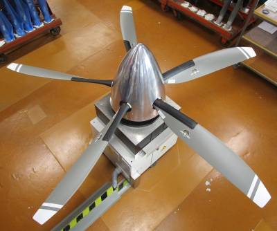 01_Basis/Bilder-Avia/AV-725_320.jpg