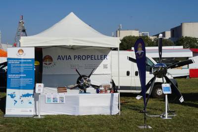 01_Basis/Bilder-Avia/letnany24_1.jpg